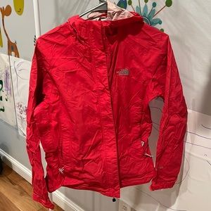 North face woman’s red coat